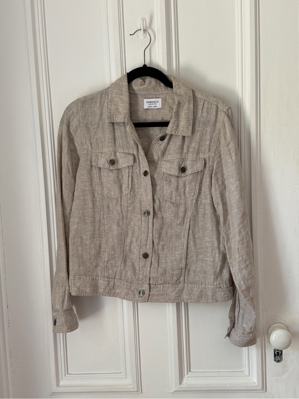 Women’s Jones & Co 100% Linen Long Sleeve Button Front jacket in Tan Medium
